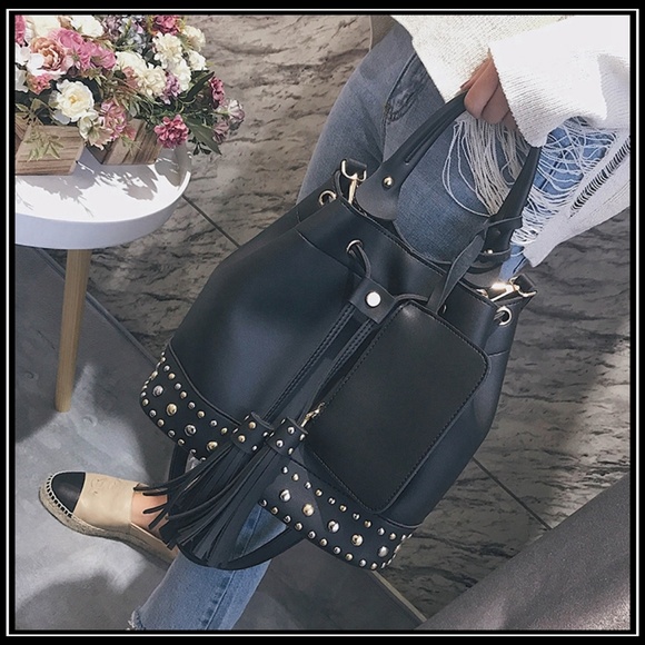 NEW BRISTOL Studded Tassel Bucket Bag - Picture 6 of 8